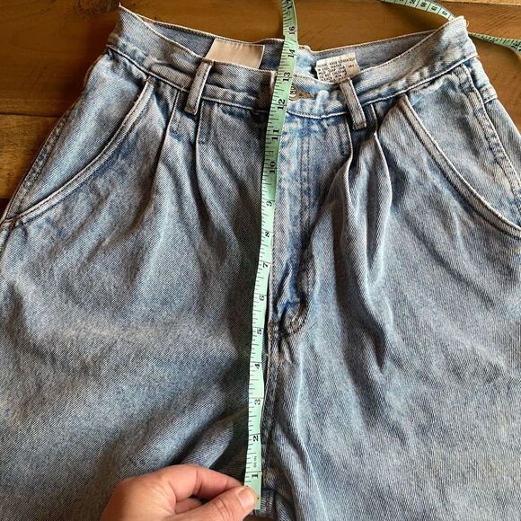 Bill Blass vintage High Waist Pleated Taper Leg Mom Jeans - size 6 (see measurem - Picture 6 of 10